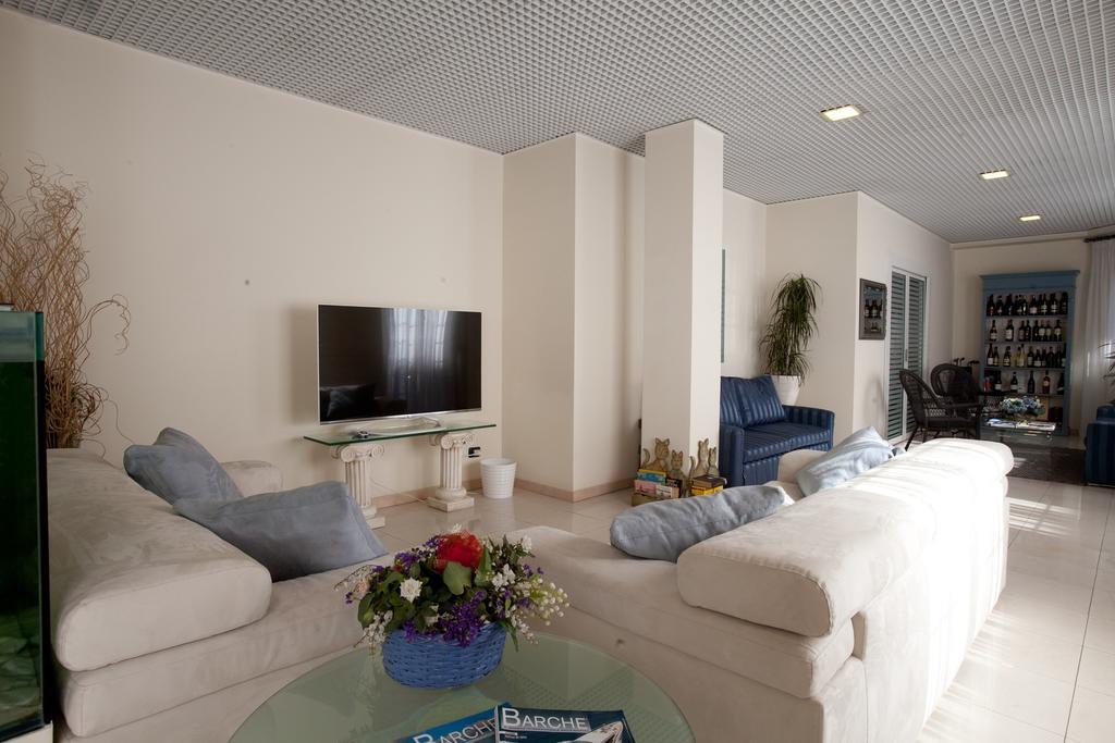Hotel Il Gatto Rapallo Ngoại thất bức ảnh