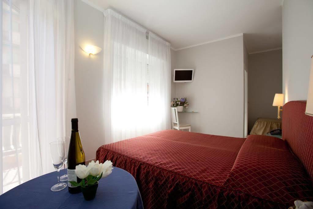 Hotel Il Gatto Rapallo Ngoại thất bức ảnh